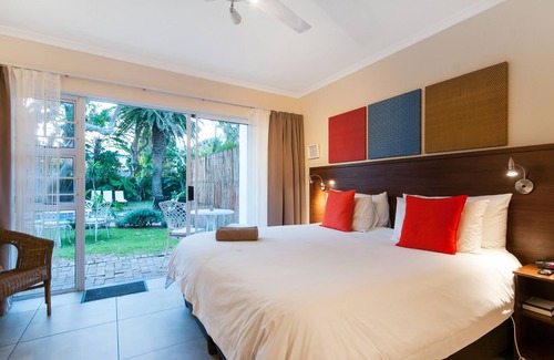 Summerstrand Bed & Breakfast | Africa Beach B&B
