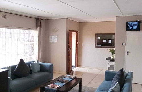 Boksburg House | African Kingdom Guest House