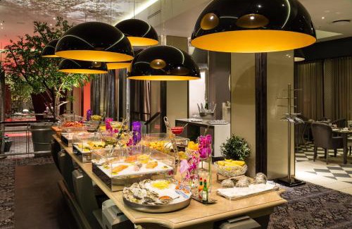 Greater Johannesburg Metropolitan Area Hotel | African Pride Melrose Arch, Autograph Collection
