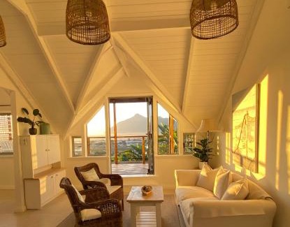Capri Apartment | African Violet - Loft Living