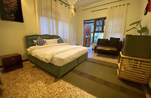Jinja Hotel | Afro smiles hotel
