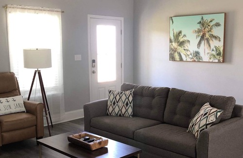 Magnolia Bluffs House | After Dune Delight - 5 min from SGI and Apalachicola