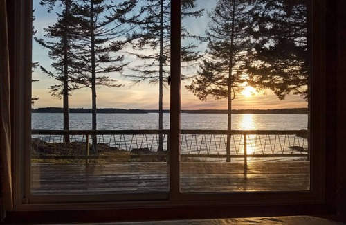 Friendship House | Afterglow - The Beauty of Sunset on Spectacular Ocean View & Private Beach
