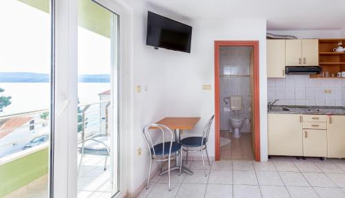 Tice House | AGA beach suites