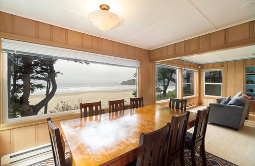 Eddyville House | Agate Beach Oceanfront Lodge