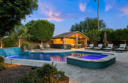Paradise Valley Village House | Agave - Paradise Valley Biltmore area luxury home and amazing pool family friendly