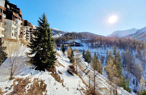 Les Orres Apartment | Agence des Orres - Le Belvedere - Studio cabine - B408