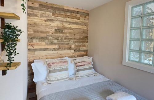 St. Agnes Apartment | Aggie Beach Apartment - Unrivalled Beach Views