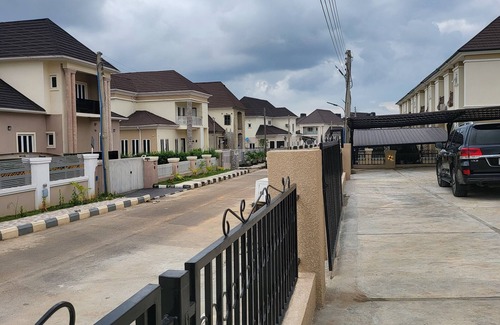 Abuja Apartment | Aggreys 55 airport lodge