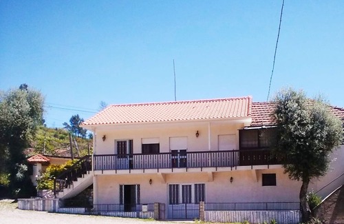 Agilde House | AGILDE VILLAS (Cozy Mountain house) Pet-Friendly