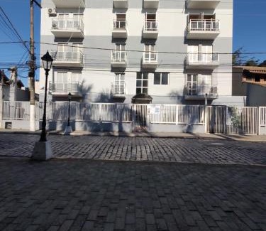 Barra da Lagoa Apartment | Agito e Sossego na Rua mais Charmosa de Ubatuba pelo GOOGLE