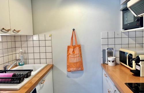 Annecy-le-Vieux Apartment | Agréable 2 pièces avec terrasse, parking, proche lac et commerces à Annecy - FR-1-432-6