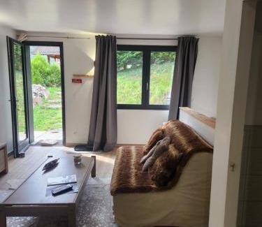 Brides-les-Bains Apartment | Agréable appartement rénové situé dans les hauteurs de Brides