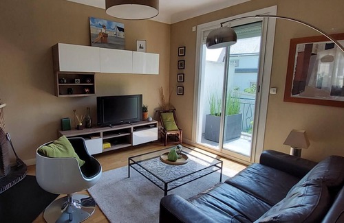 Sainte-Therese - Quineleu House | Agréable Maison de Ville Avec Jardin au Calme