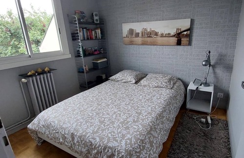 Sainte-Therese - Quineleu House | Agréable Maison de Ville Avec Jardin au Calme