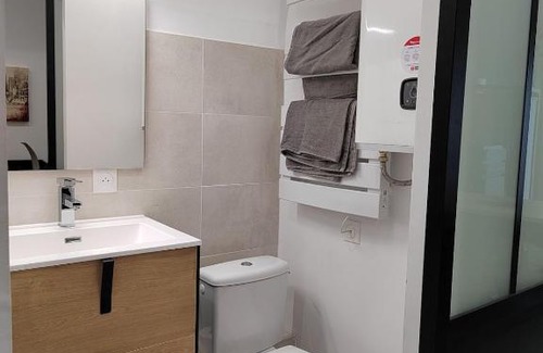Saint-Jean-de-Vedas Apartment | Agréable studio à 5min du tram