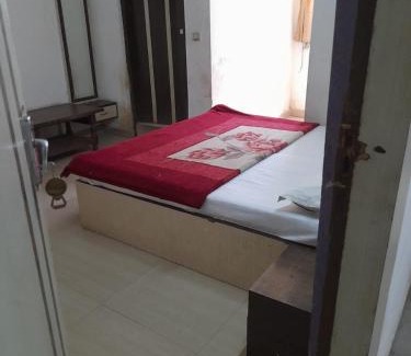 Taj Ganj Hotel | AGRA HOTEL VIREN SOFYTEL - Near Taj Mahal And Park# - Free Wi-fi And Parking Facilities - A Premium Hotel In Agra