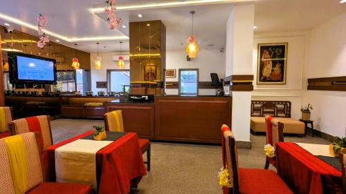 Agra Hotel | AgraOne - A Boutique Hotel by Dayal Lodge