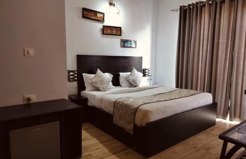 Mathura Apartment | Agrawal hotels