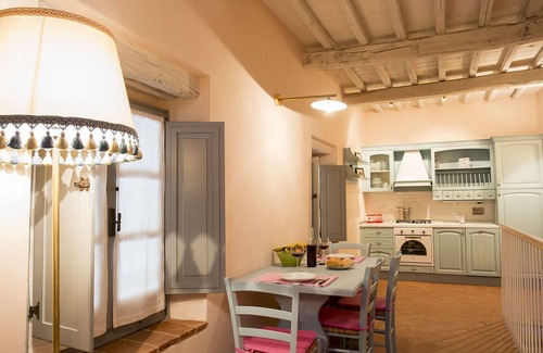 Castiglion Fibocchi Apartment | Agriturismo San Pietro Appartamento Sambuco