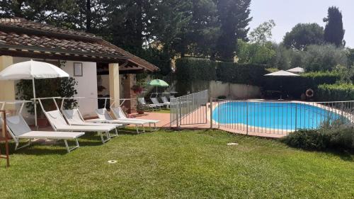 Gambassi Terme Apartment | AGRITURISMO IL PINO - APPARTAMENTO QUERCE