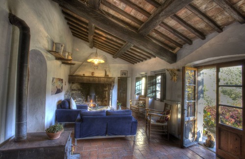 Cortona Other | Agriturismo in tuscany nesteld in the hills of Cortona