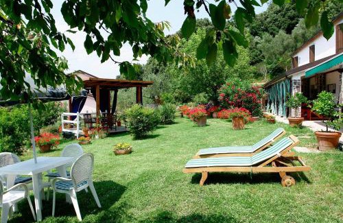 Sarzana House | Agriturismo La Bianca Fattoria