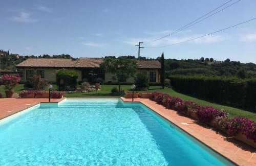 Valiano House | Agriturismo "Le Rondinelle"