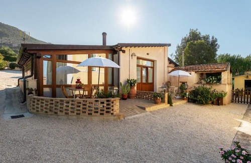 Foligno House | Agriturismo Monte Cologna