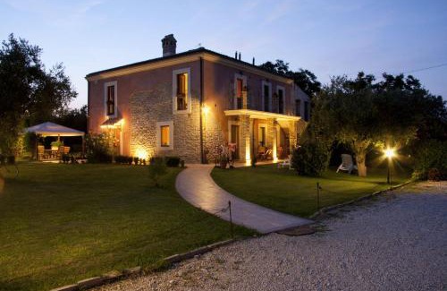 Francavilla al Mare House | Agriturismo Villa Delle Rondini