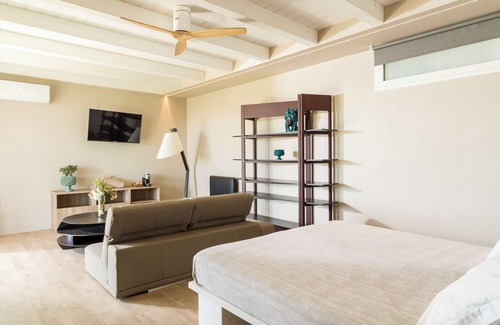 Noto Other | Agua Green Resort