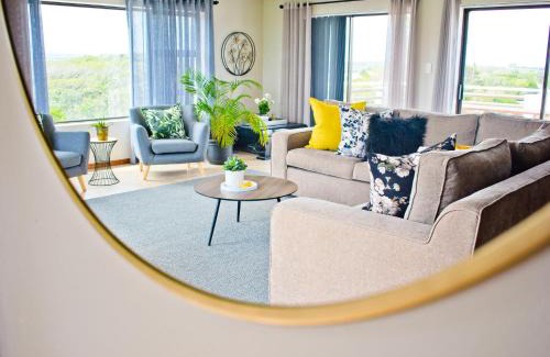 Aston Bay House | Aguia-Vista Paradise Bliss, 3BR, Pool, Beach Walk