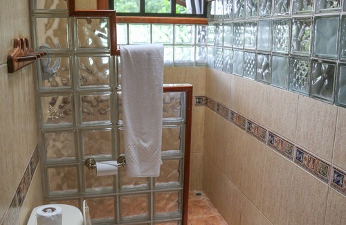 Drake Bay Hotel | Aguila de Osa Rainforest & Marine Adventure Lodge