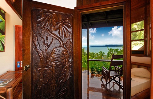 Drake Bay Hotel | Aguila de Osa Rainforest & Marine Adventure Lodge