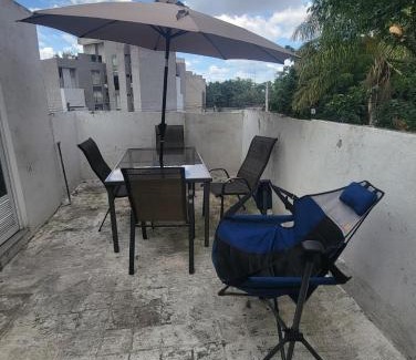Zapopan House | Aguilas Room 2