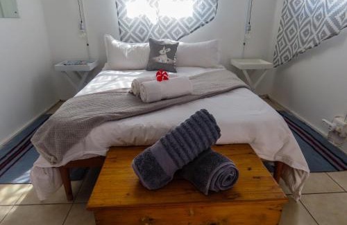 L'Agulhas Apartment | Agulhas - Wyn & Wind