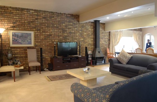 Bedfordview House | Ah Ha Guest House