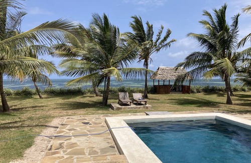 Mtwapa Villa | Ahadi Beachfront 2 Bedroom by YourHost