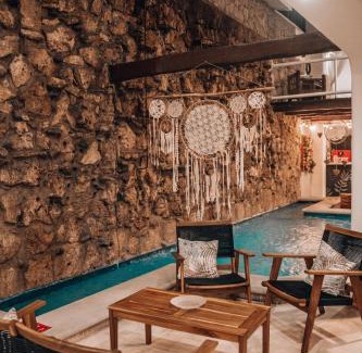 12th Street Hotel | Ahava Hotel