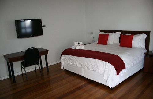 Humewood House | Ahoy Boutique Hotel