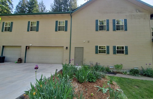 St. Maries Apartment | Ahrs Creek Retreat Fully Furnished Apartment in the St Joe River Valley! New!