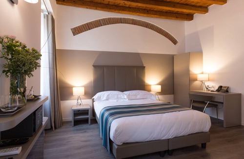 Porta Venezia Hotel | Ai Suma Hotel