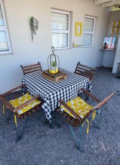 Langebaan House | Aintree Farm Cottage