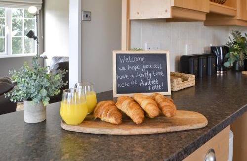 Swarland House | Aintree Lodge