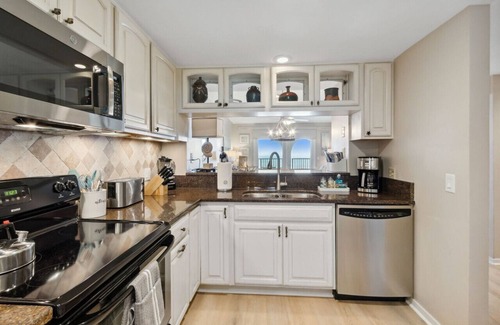 Fernandina Beach Apartment | AIP RESORT,Upscale Oceanfront, 5th Floor, STEPS TO THE BEACH AND THE POOL