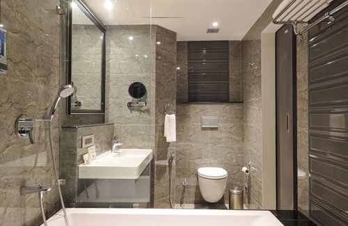 DLF City Hotel | AIR by Ahuja Residences