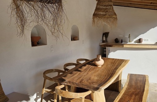 Carnoux-en-Provence House | Air-conditioned house near Cassis