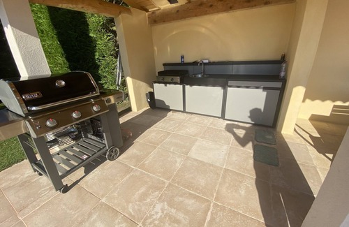 L'Isle-sur-la-Sorgue Villa | Air-conditioned house, very quiet swimming pool Provence Isle sur Sorgueberon