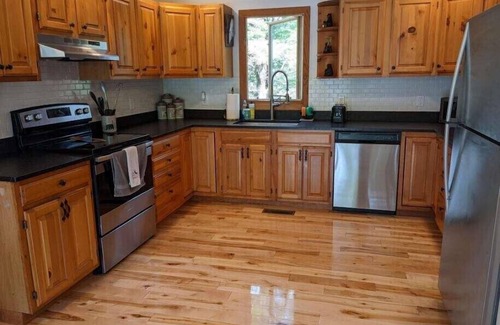 Carrabassett Valley House | Air conditioned house! Private house and yard close to golf, hiking, and biking