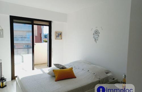 Cros-de-Cagnes Apartment | Air-conditioned apartment with park and swimming pool à Cagnes